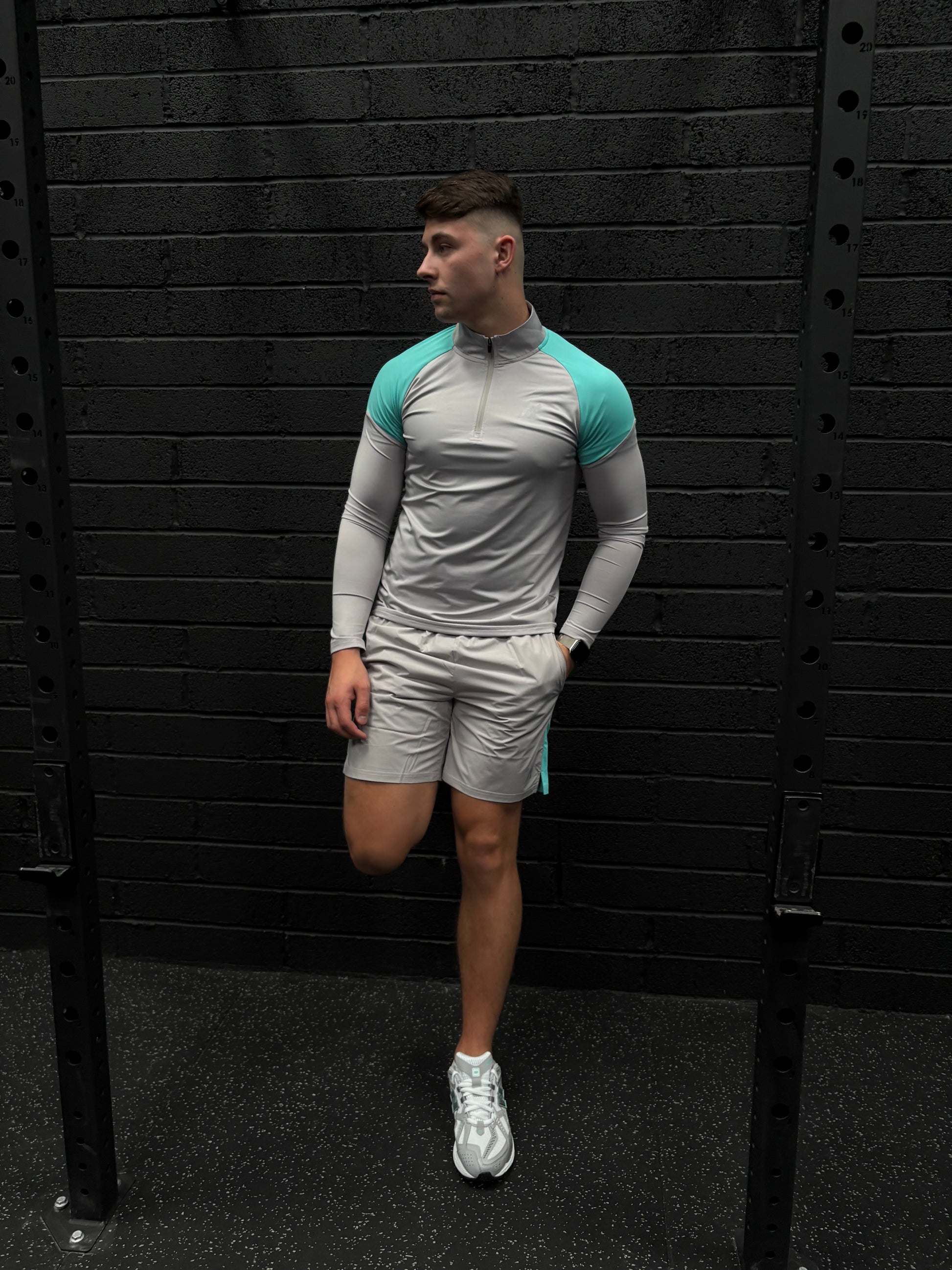 AX PERFORMANCE 3 PIECE SET GREY | MINT