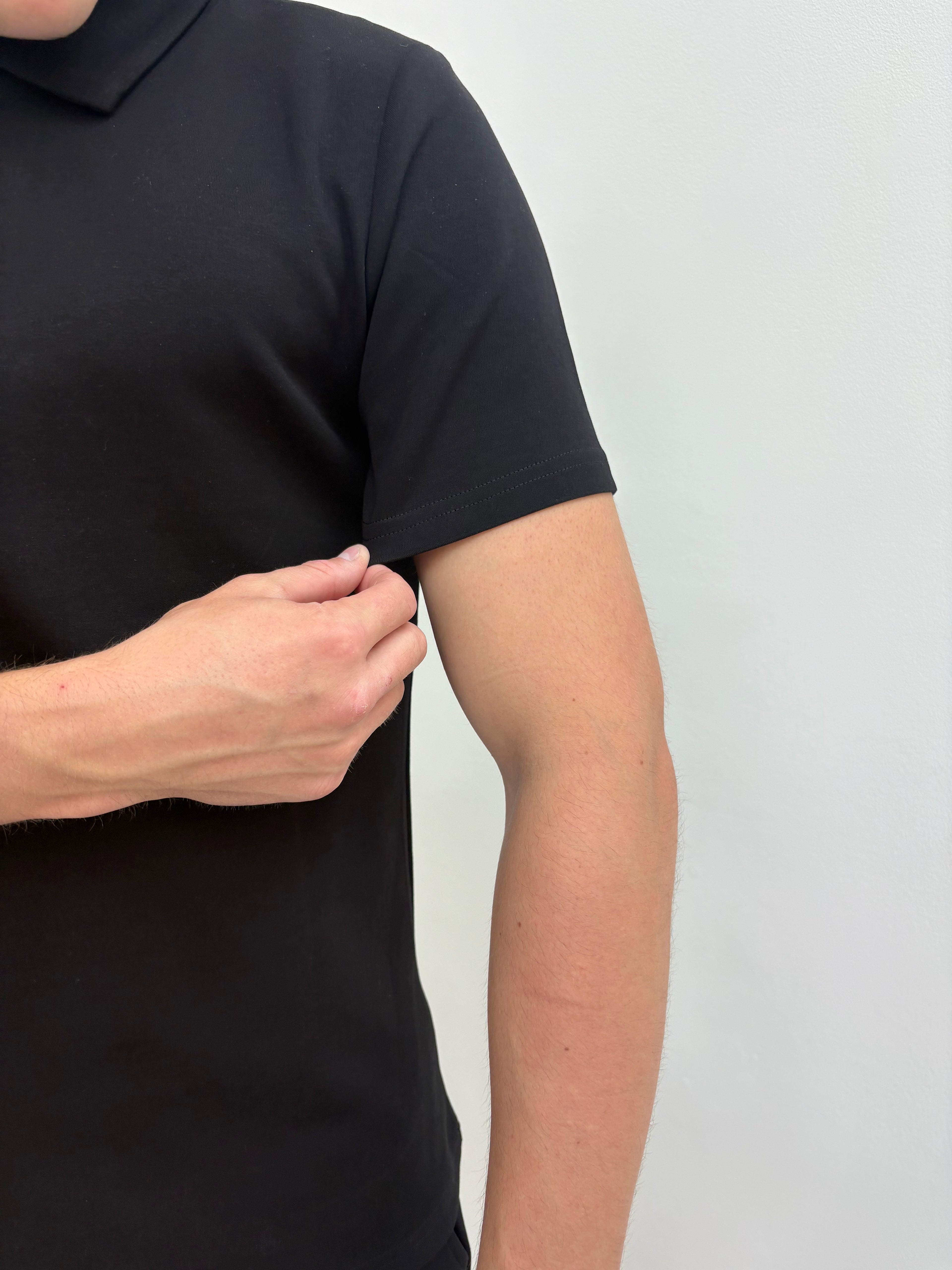AX LUX POLO BLACK