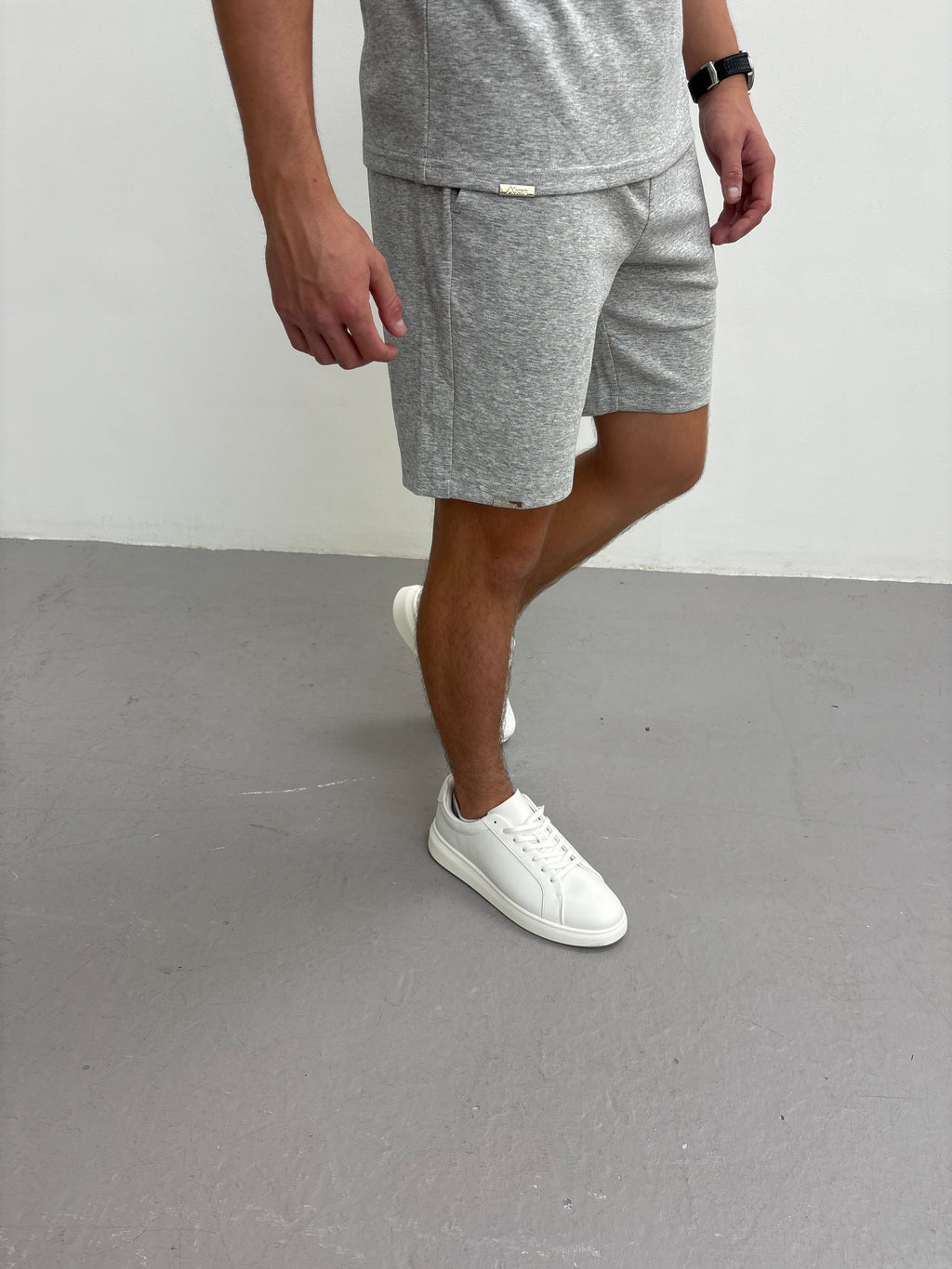 AX LUX SHORTS GREY