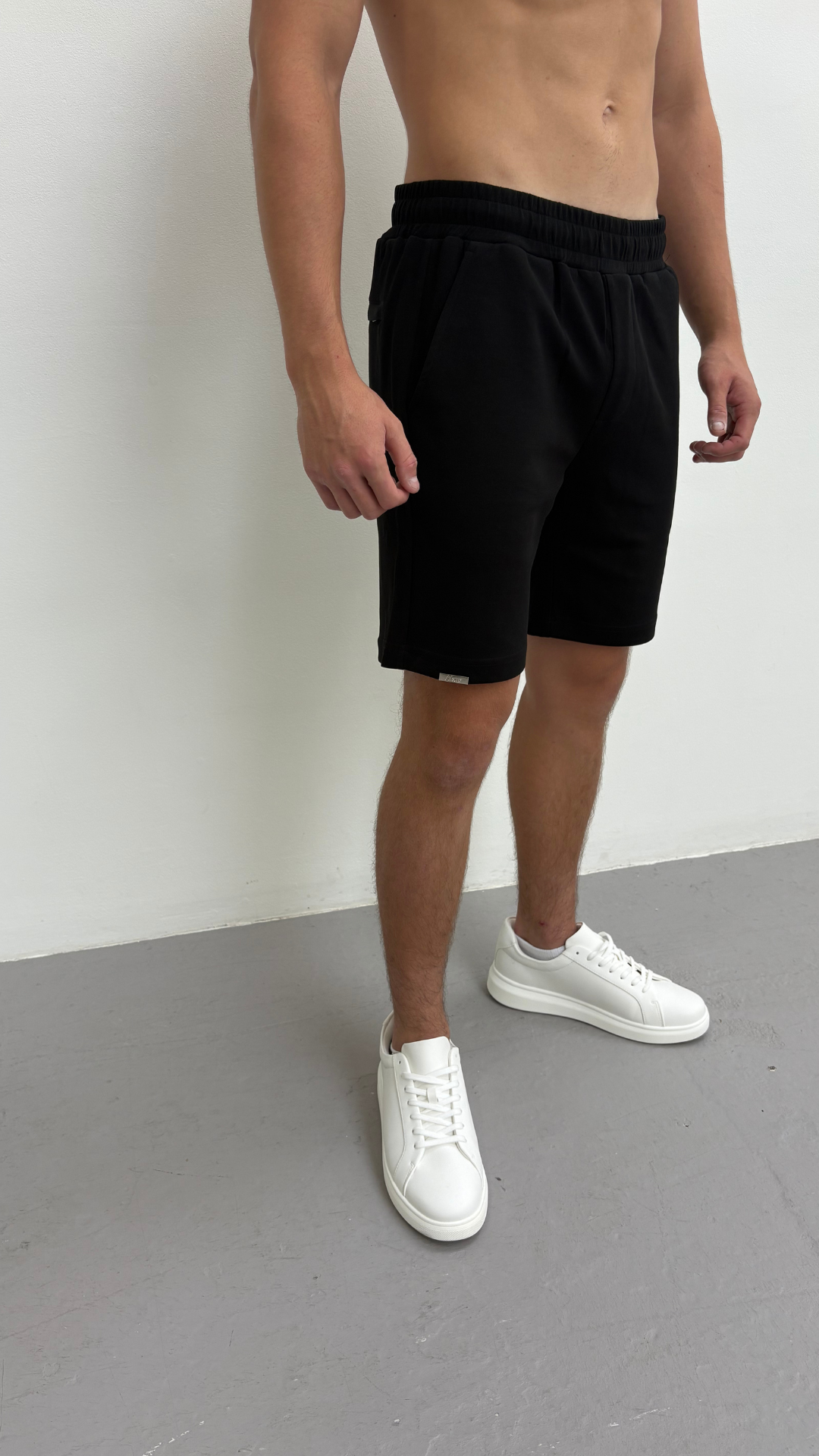 AX LUX SHORTS BLACK