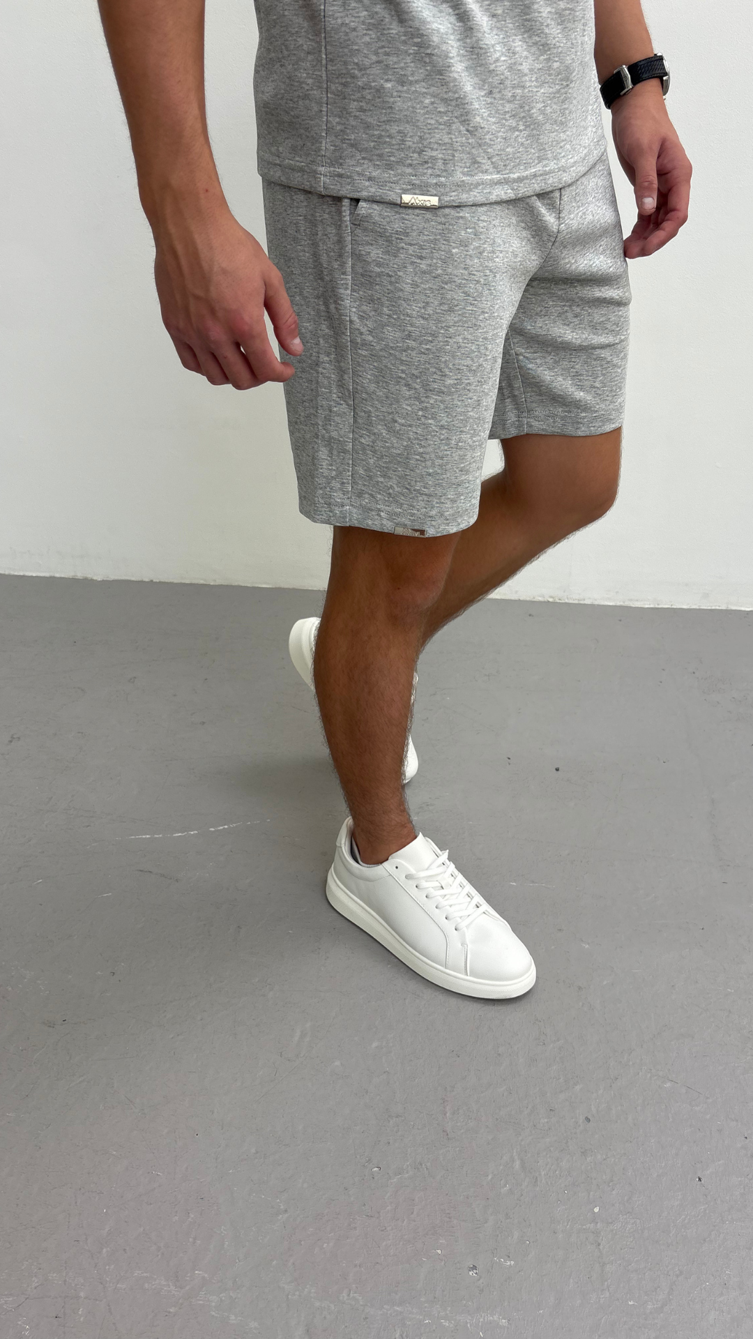 AX LUX SHORTS GREY