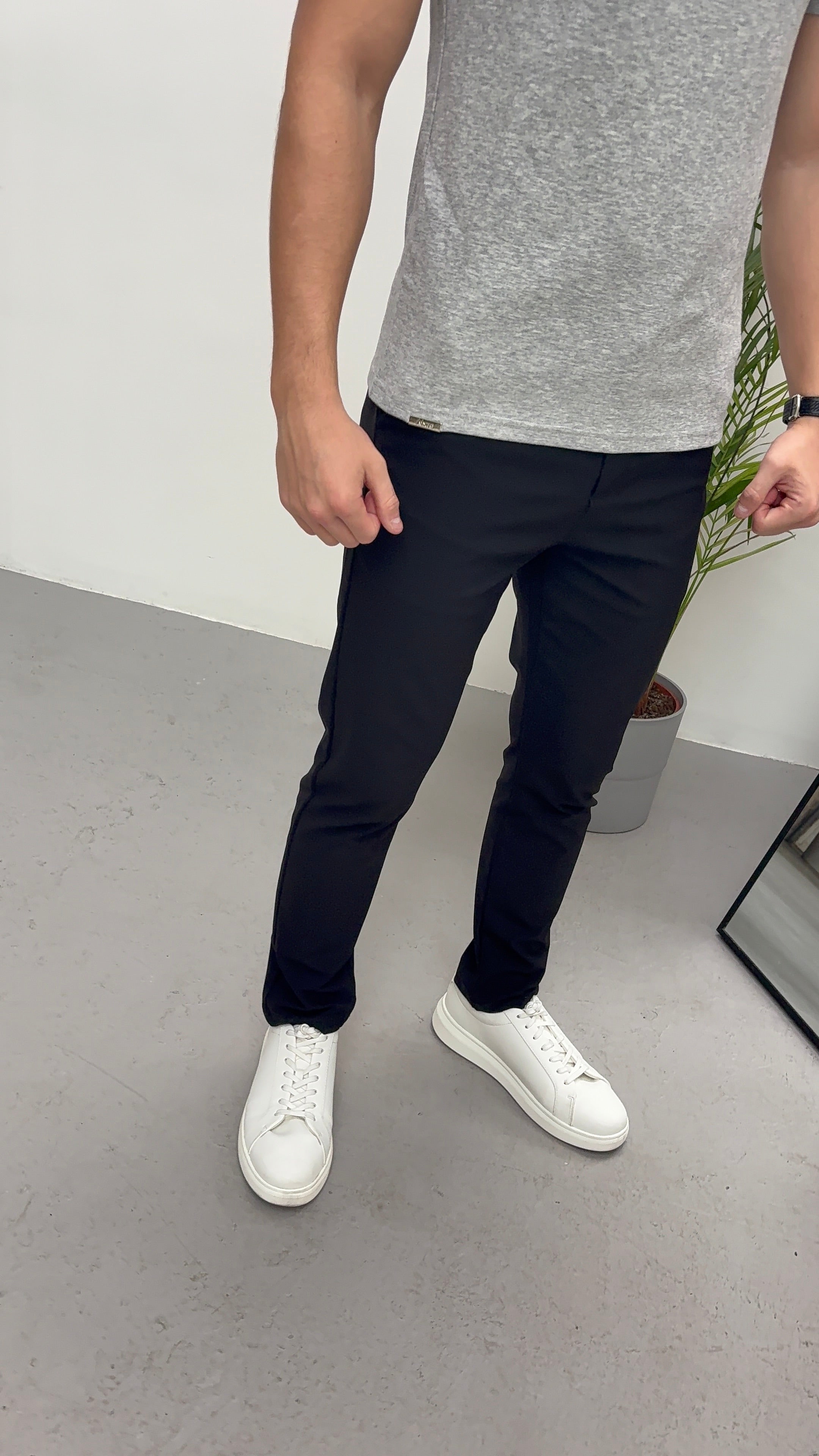 AX LUX TROUSERS BLACK